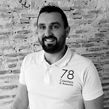 Agence Courtier Marseille, L’agence