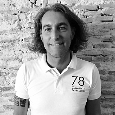 Agence Courtier Marseille, L’agence