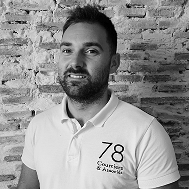Agence Courtier Marseille, L’agence